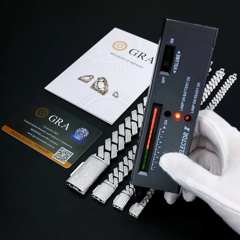 VVS1 Metro Cuban Moissanite Bracelet