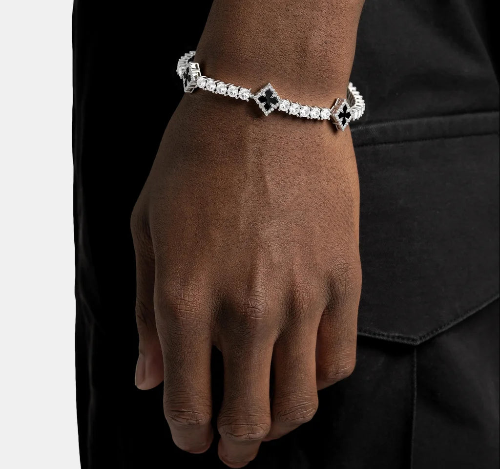 Iced Lucky Clover Bracelet