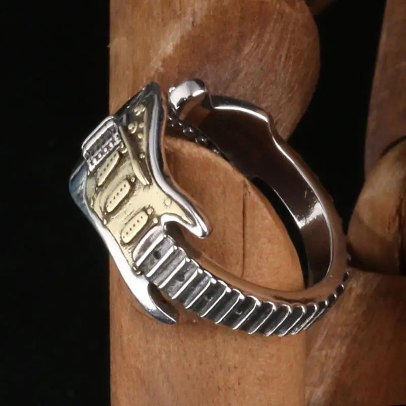 Retro 4-String Ring
